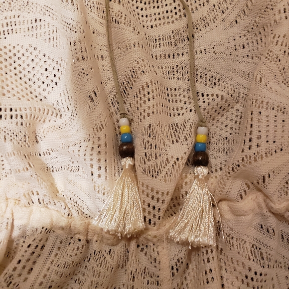 VENUS Beige Lace Strapless Coverup - Picture 3 of 4